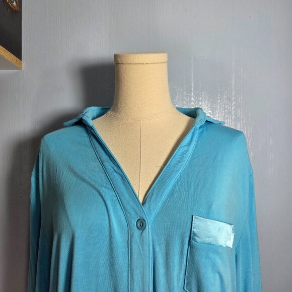 Zexxy Extra Large Sky Blue Silky Details Button Up Longsleeve V Neck Sleepshirt - Picture 3 of 10